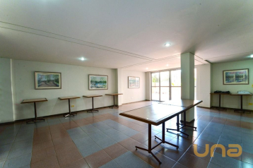 Apartamento com 3 dormitórios para alugar, 90 m² por R$ 3.200,