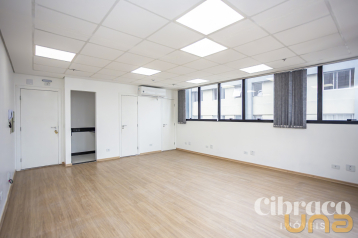Conjunto Comercial para alugar no Centro de 62,71m² - Edifício