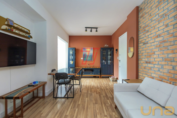 Apartamento com 2 dormitórios à venda com 53,27m² no Ed. Belmo