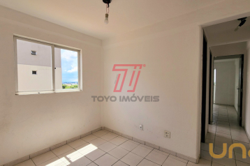 Apartamento com 2 dormitórios para alugar com 45,00m² no Ed. L