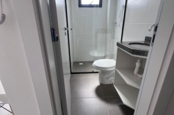 Studio para alugar por R$ 1.800,00/mês - Prado Velho - Curitib