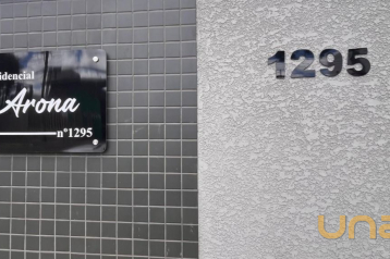 Studio com 1 dormitório para alugar, 19 m² por R$ 1.800,00/mês