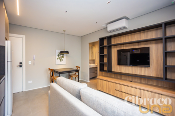 Apartamento mobiliado para alugar com 1 quarto no Batel – Edif