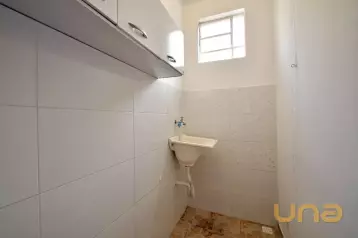 Casa com 2 dormitórios para alugar, 114 m² por R$ 3.157,40/mês