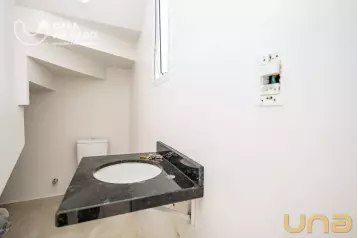 Sobrado 156m² com 3 quartos no Portão - Curitiba/PR