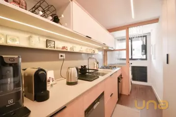 Apartamento com 2 dormitórios para alugar, 81 m² por R$ 5.700,