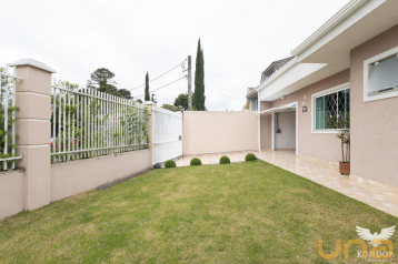 Casa em SANTA FELICIDADE  com 131,14 m²