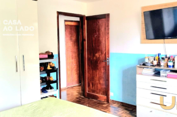 Casa/Terreno  560m² com 03 quartos no Novo Mundo - Curitiba/PR