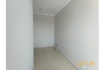 Conjunto Comercial no UBERABA de 46,00 m²  - 36196.014-GL