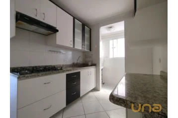 APARTAMENTO 2 QUARTOS / AGUA VERDE