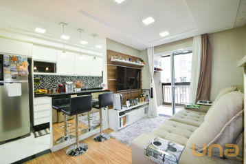 Apartamento com 2 dormitórios à venda, 64 m² por R$ 560.000,00