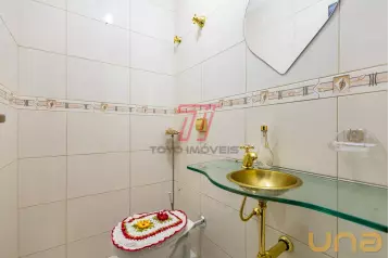 SOBRADO DE ALTO PADRÃO NO BAIRRO PORTÃO – ESPAÇO, CONFORTO E L