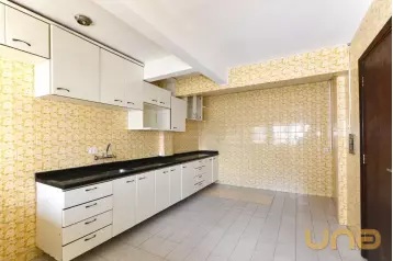 Apartamento com 2 dormitórios à venda, 70 m² por R$ 495.000,00