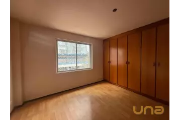 Conforto, espaço e ótima localização.