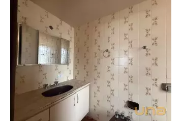 Conforto, espaço e ótima localização.