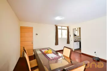 Apartamento com 2 dormitórios à venda, 74 m² por R$ 345.000,00