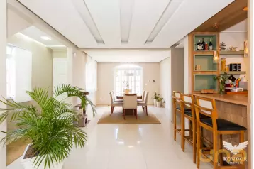 Casa no SANTO INÁCIO com 193,98m²