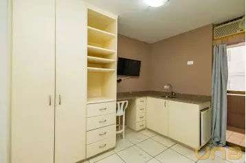 Apartamento para alugar com 1 quarto no Alto da XV – Edifício 