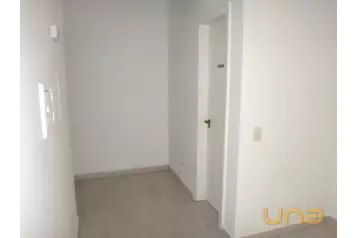 Conjunto Comercial no BIGORRILHO de 71,00 m²  - 08424.001-FT