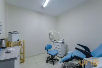 Sobrado com 3 dormitórios à venda, 205 m² por R$ 750.000,00 - 