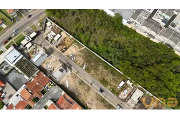 Terreno em SANTA FELICIDADE com 203,85m²