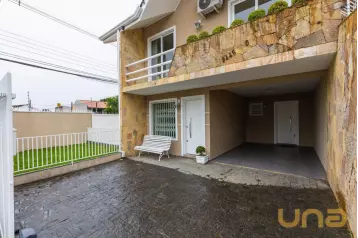 SOBRADO COM 3 QUARTOS - ÁREA TOTAL DE 148,53m² - BOQUEIRÃO - R