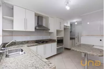 SOBRADO COM 3 QUARTOS - ÁREA TOTAL DE 148,53m² - BOQUEIRÃO - R