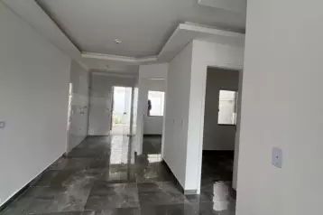 Casa no Gralha Azul de 56,30 m² com 3 quartos  - 05051.013-RZ