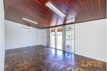 SOBRADO NÃO GEMINADO – VILA IZABEL