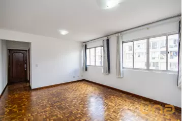 Apartamento no centro de Curitiba