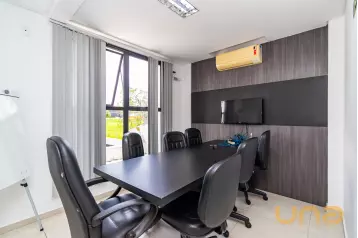 Prédio 442m² no Portão/Lindóia - Curitiba/PR.