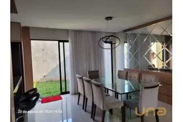 Sobrado em condomínio fechado com 3 quartos no Pinheirinho - G