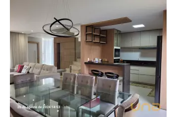 Sobrado em condomínio fechado com 3 quartos no Pinheirinho - G