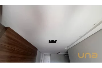 Apartamento com 3 dormitórios para alugar, 87 m² por R$ 3.850,