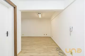 Imobiliária Cilar Aluga Conjunto Comercial no Água Verde com 5