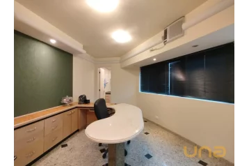 Conjunto comercial com área privativa 56,92m²