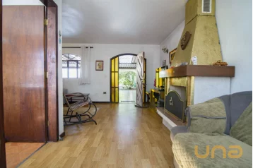 Casa com 4 dormitórios à venda, 202 m² por R$ 850.000,00 - Cen