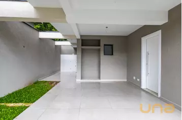 Sobrado em condominio à venda no Abranches