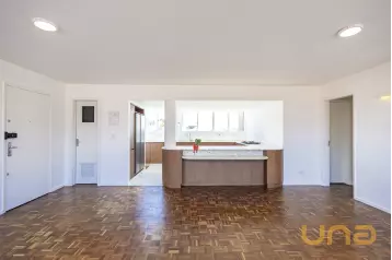 Apartamento Retrofit 130m² com 3 quartos no Batel - Curitiba/P