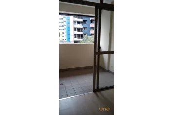 Apartamento com 1 dormitório para alugar, 66 m² por R$ 1.500,0