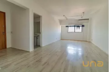 CONJUNTO COMERCIAL - ÁREA TOTAL 71,12m² -  CENTRO - REF 6166