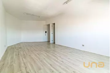 CONJUNTO COMERCIAL - ÁREA TOTAL 71,12m² -  CENTRO - REF 6166