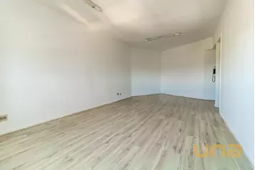 CONJUNTO COMERCIAL - ÁREA TOTAL 71,12m² -  CENTRO - REF 6166