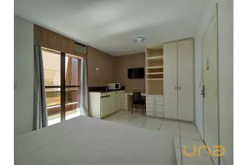 Studio com sacada - Alto da XV