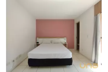 Studio com sacada - Alto da XV