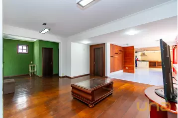 Casa 594m² com 5 suítes no Guabirotuba - Curitiba/PR 