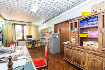 Casa 329m² com 4 quartos no Hugo Lange - Curitiba/PR