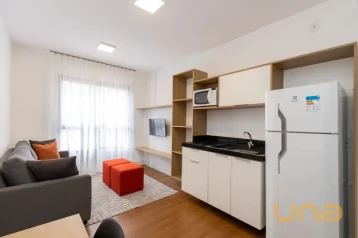 Apartamento com 1 dormitório para alugar, 33 m² por R$ 2.740,0