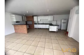 Casa 300m² com 4 quartos no Cajuru - Curitiba/PR