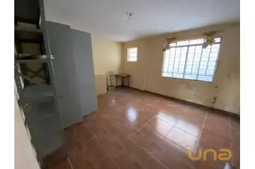 Casa / Terreno - Butiatuvinha